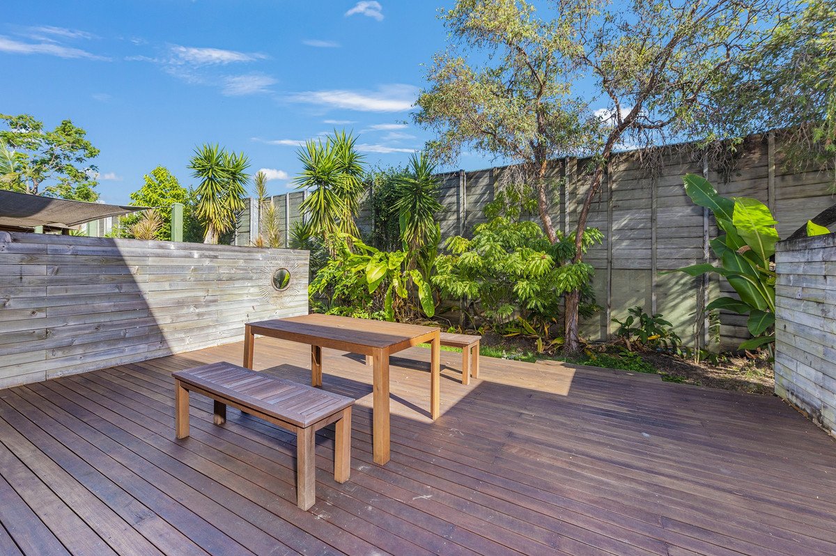 13/9-15 Harrier Drive Burleigh Waters 12