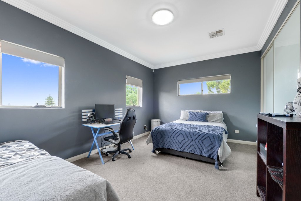 1/39-41 Canarys Road ROSELANDS 6