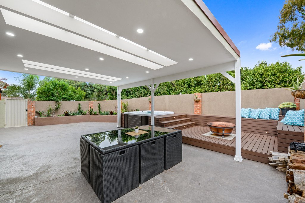 1/39-41 Canarys Road ROSELANDS 8