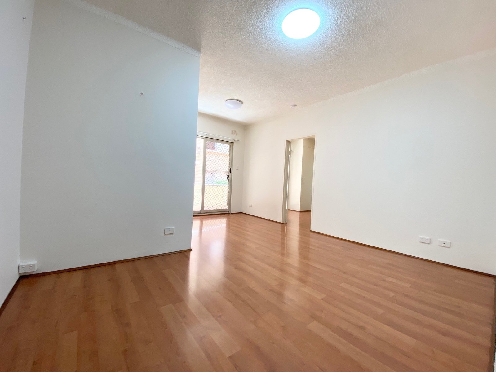 1/39-43 Warialda Street KOGARAH 4