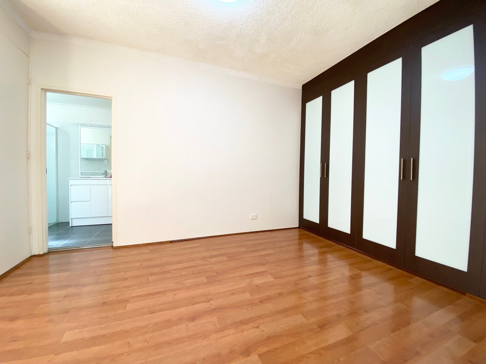 1/39-43 Warialda Street KOGARAH 6