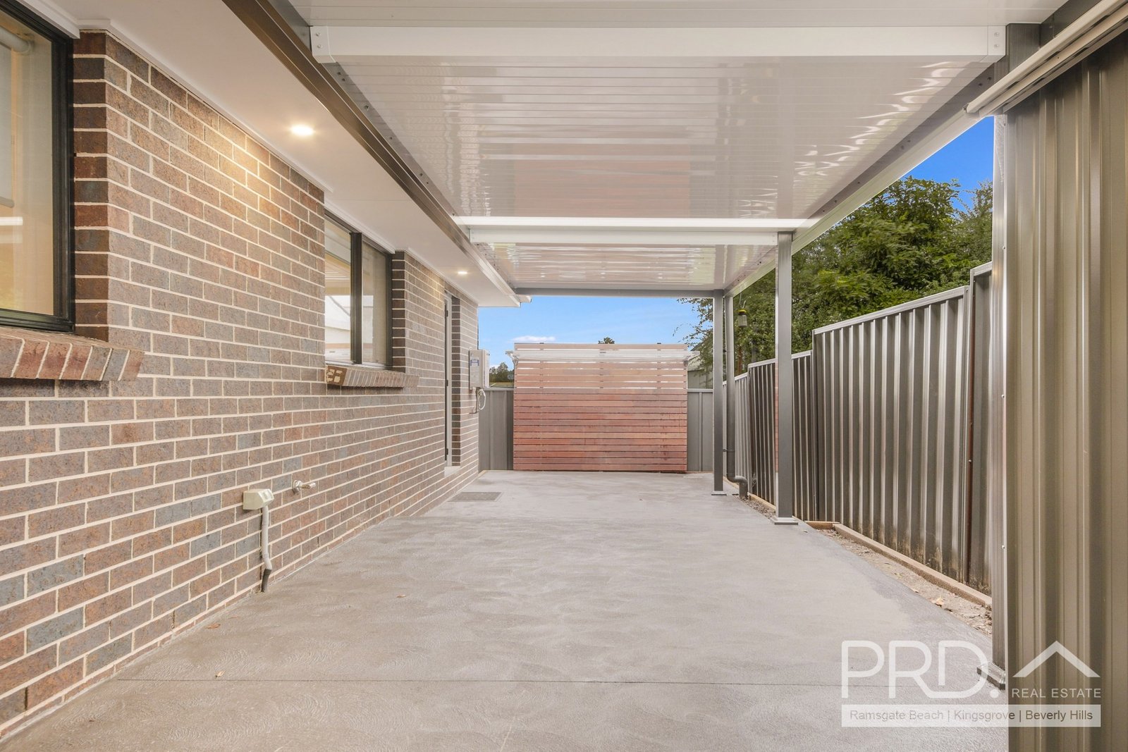 1/39 Arinya Street  KINGSGROVE 4