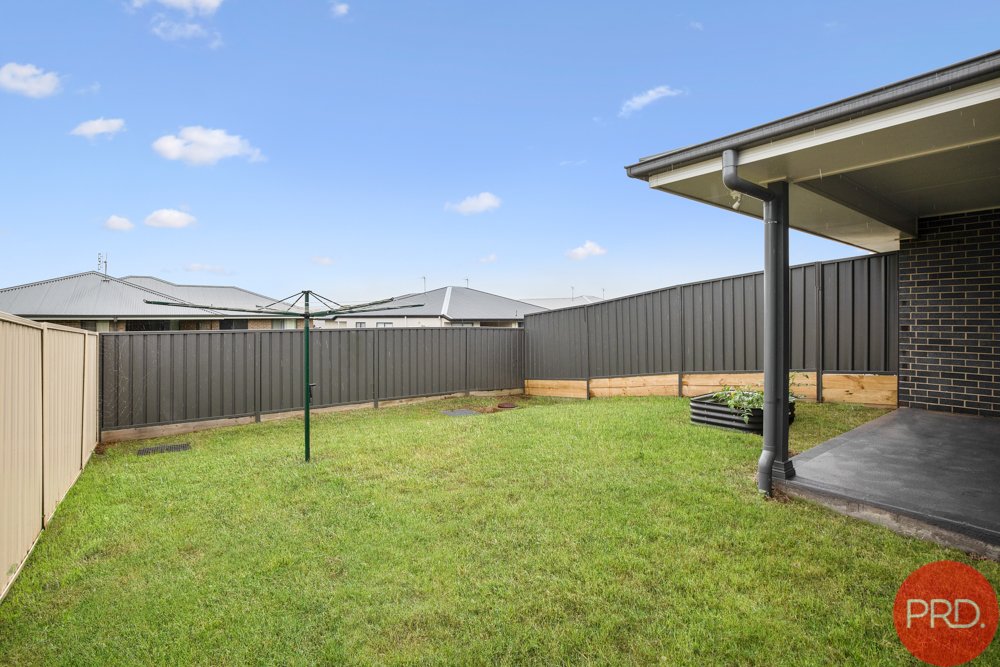 1/39 Ashton Drive HEDDON GRETA 15