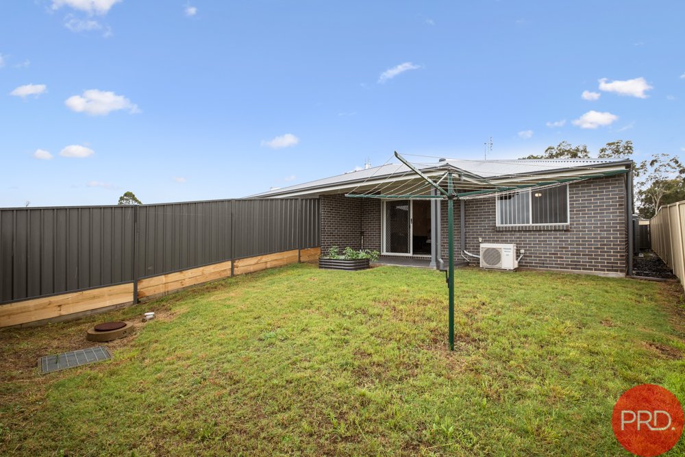1/39 Ashton Drive HEDDON GRETA 16