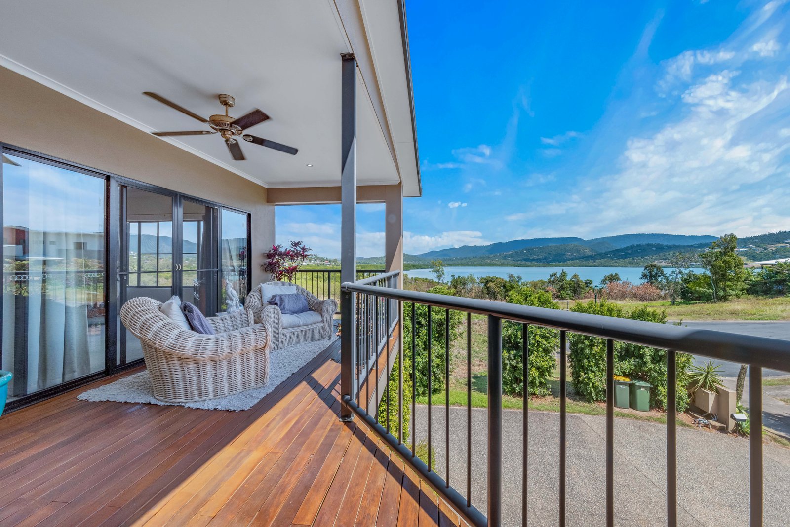 1/39 Beth Court CANNONVALE 10