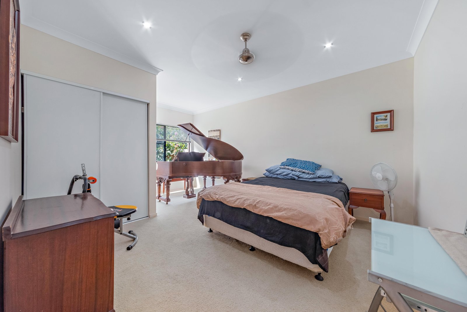 1/39 Beth Court CANNONVALE 19