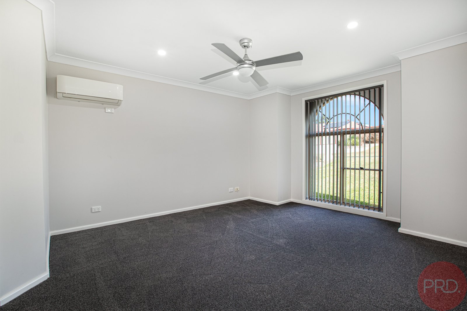 139 Budgeree Drive ABERGLASSLYN 11