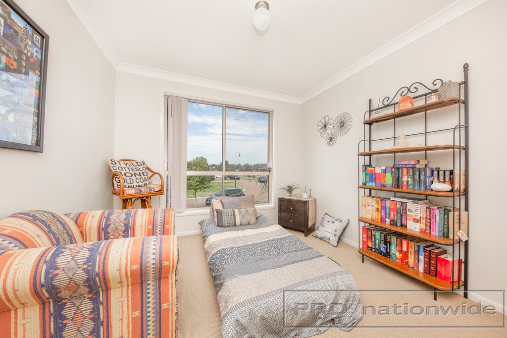 1/39 Carnarvon Circuit EAST MAITLAND 9