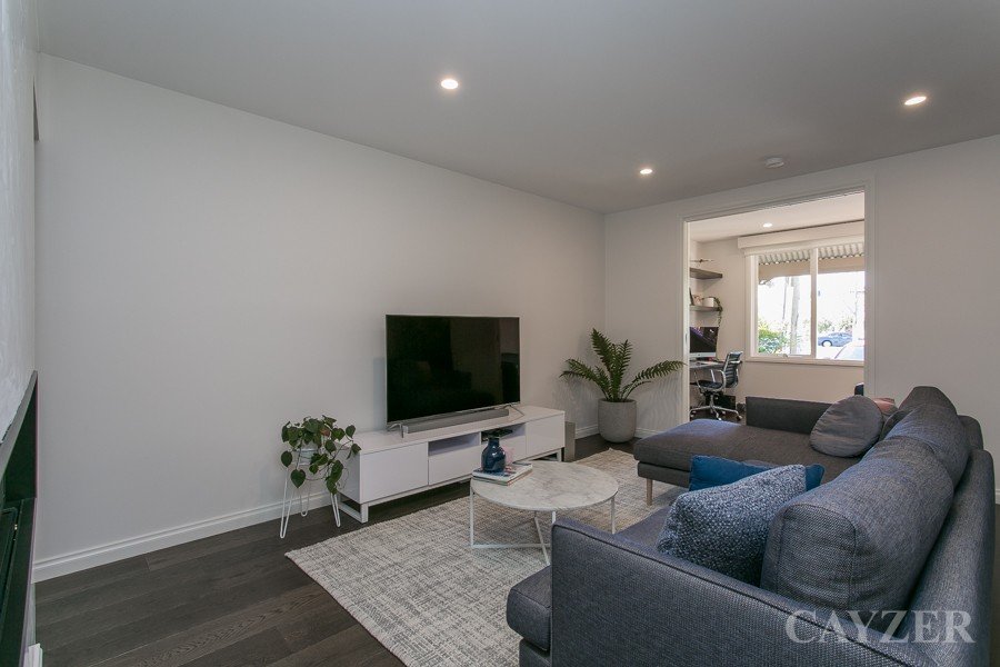 Gallery: 139 Cruikshank Street