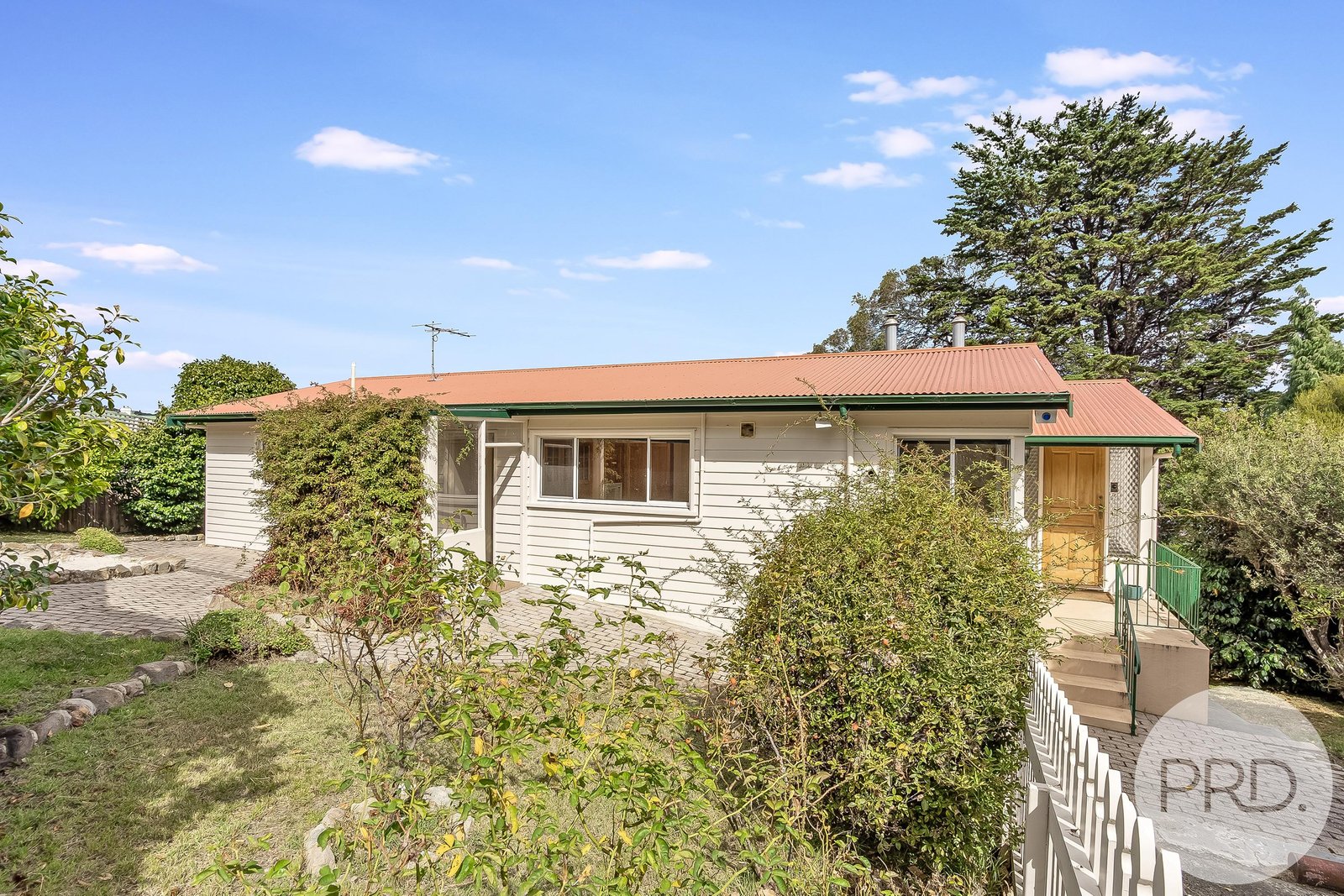 139 Derwent Avenue LINDISFARNE 1