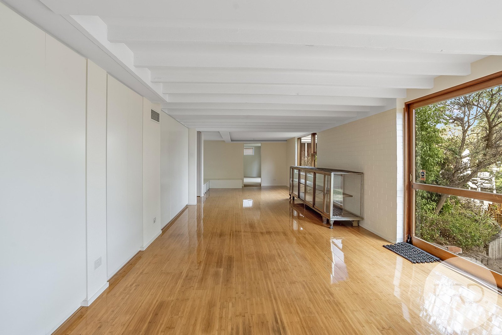 139 Derwent Avenue LINDISFARNE 8