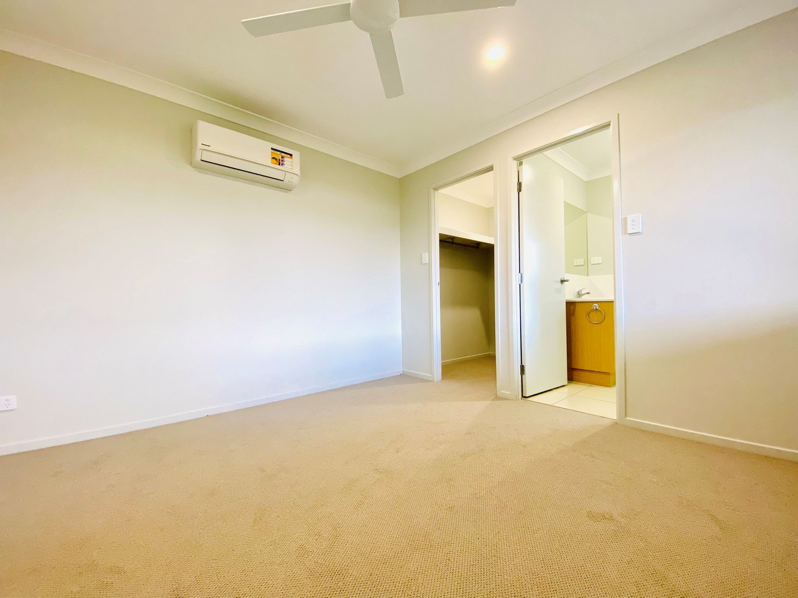 1/39 Gordon Street TAMWORTH 5