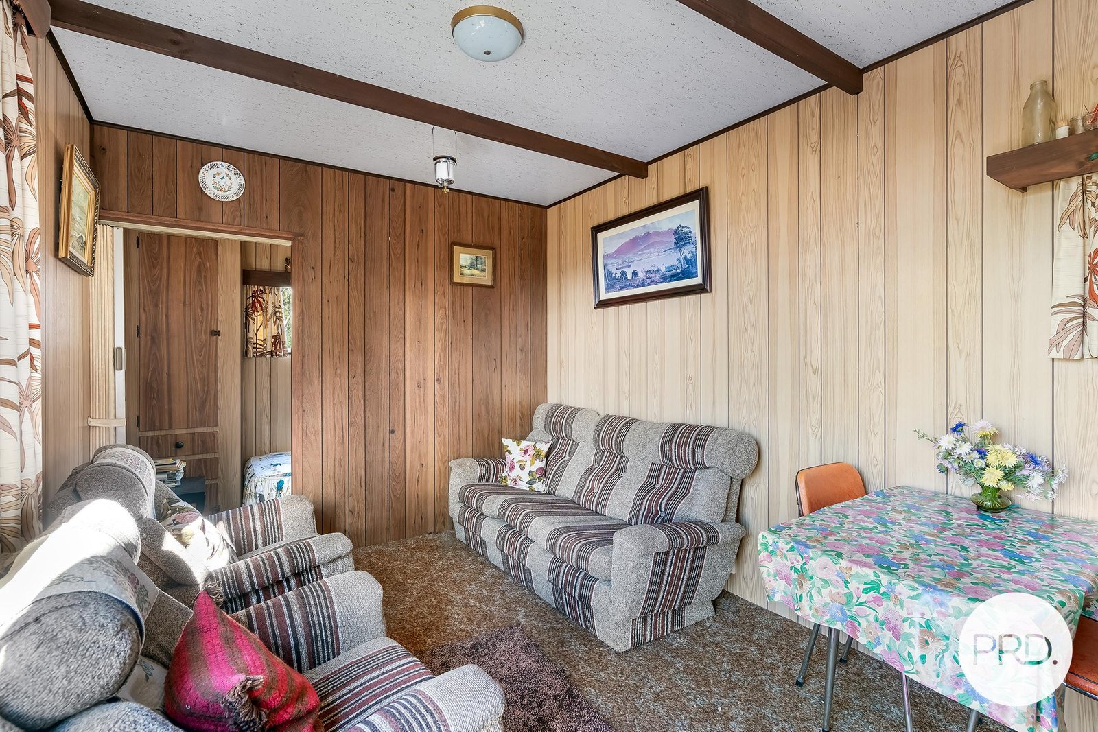 139 Jefferys Track LACHLAN 10