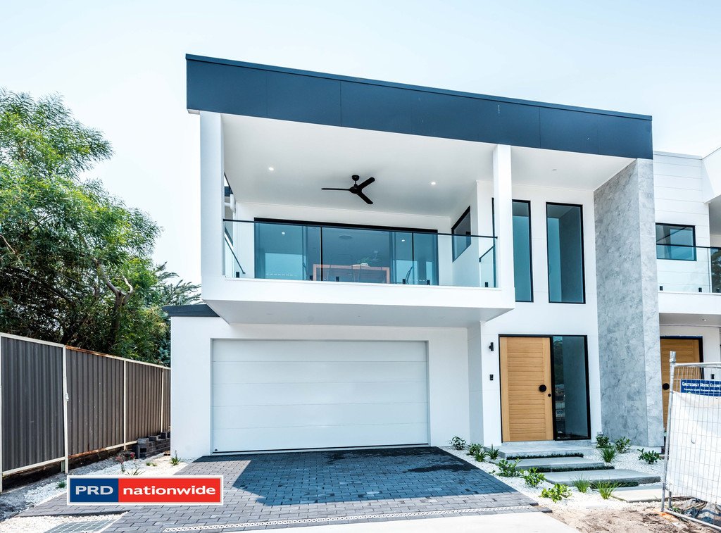 1/39 Lawson Street NELSON BAY 1