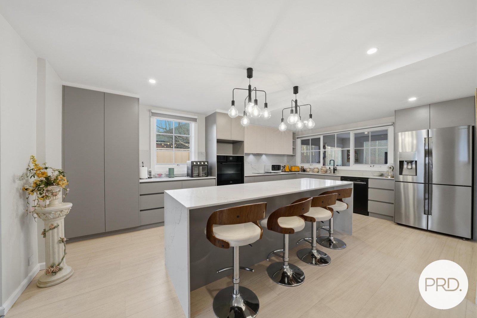 139 Main Street KEMPTON 5