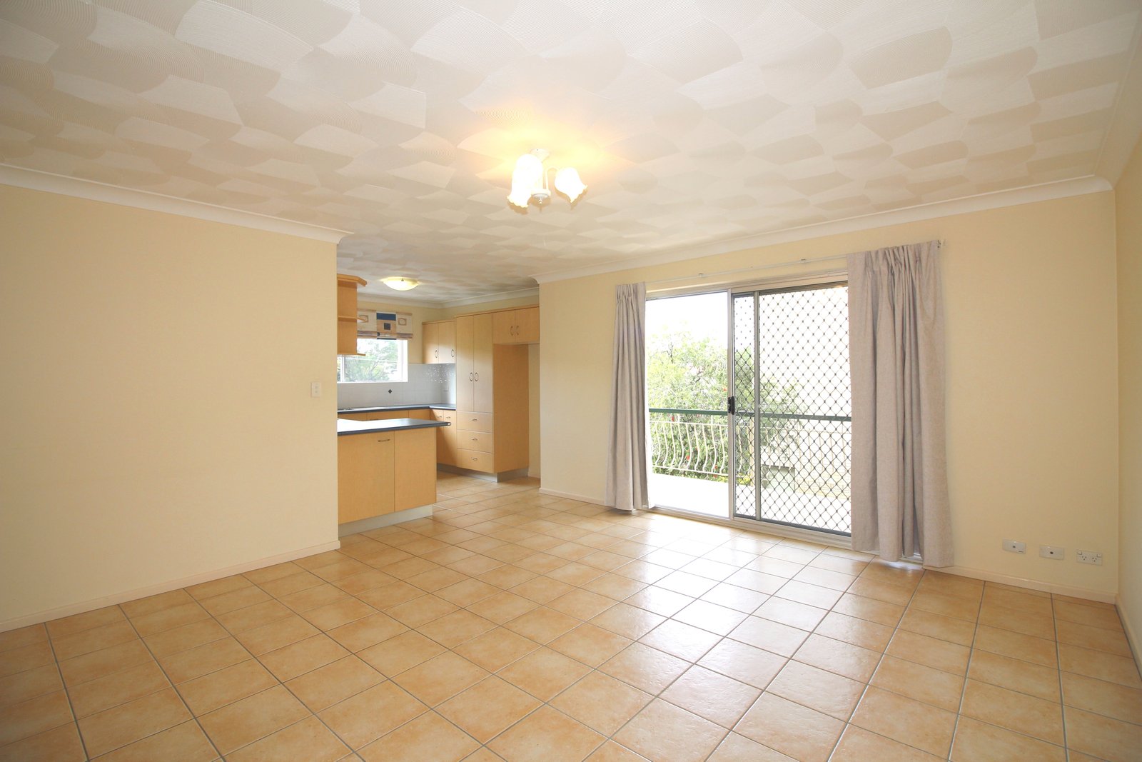 1/39 Noble Street CLAYFIELD 4