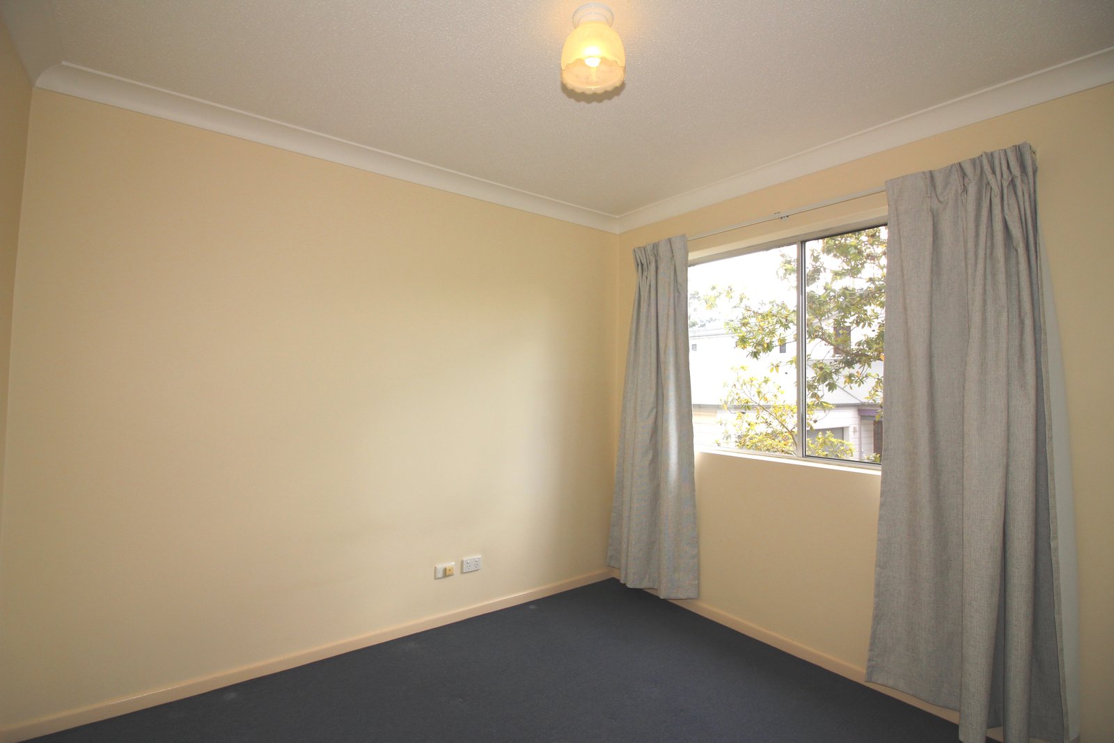 1/39 Noble Street CLAYFIELD 6