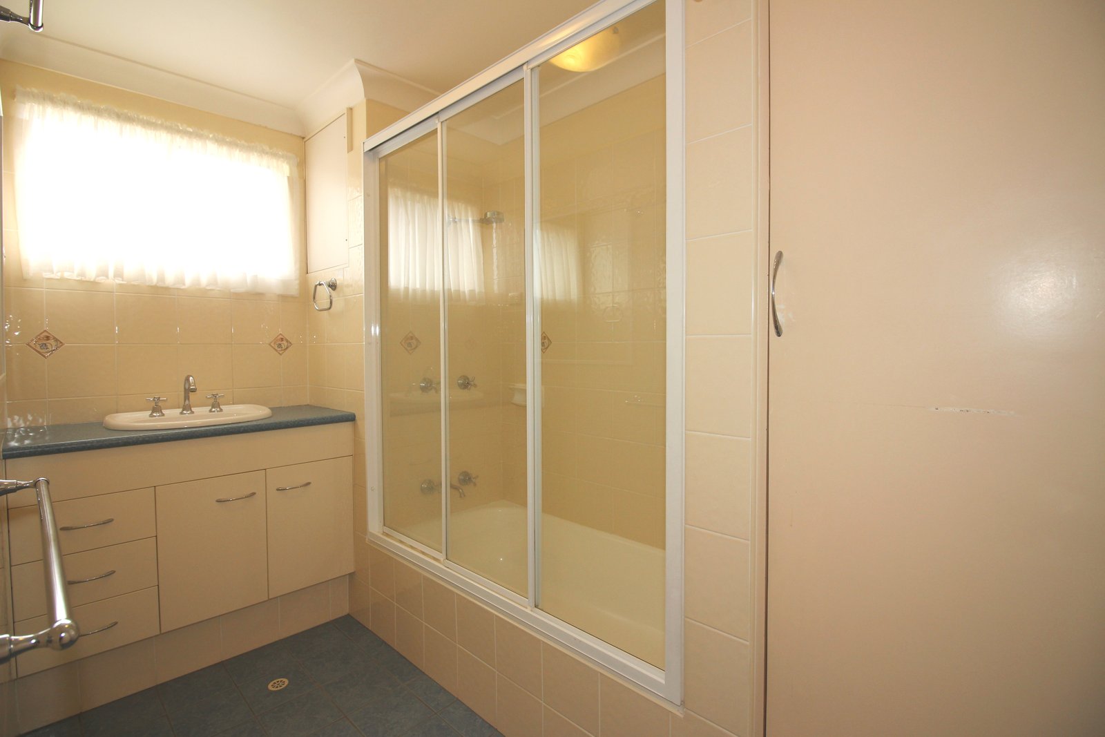 1/39 Noble Street CLAYFIELD 7