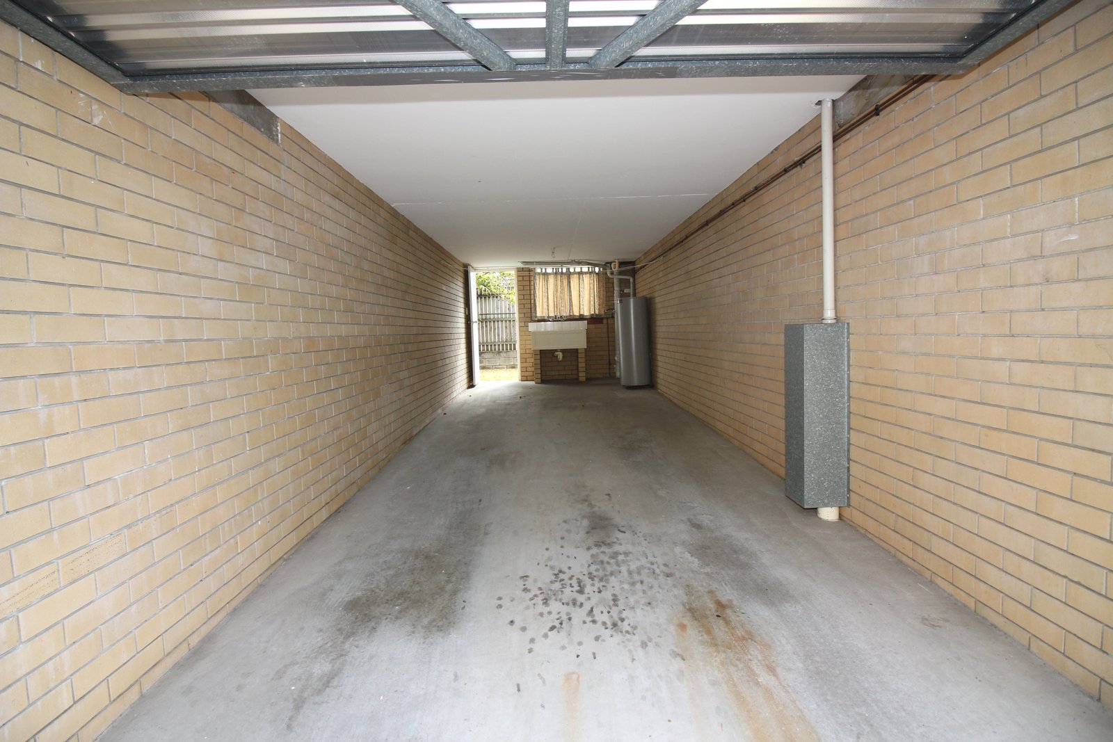 1/39 Noble Street CLAYFIELD 10