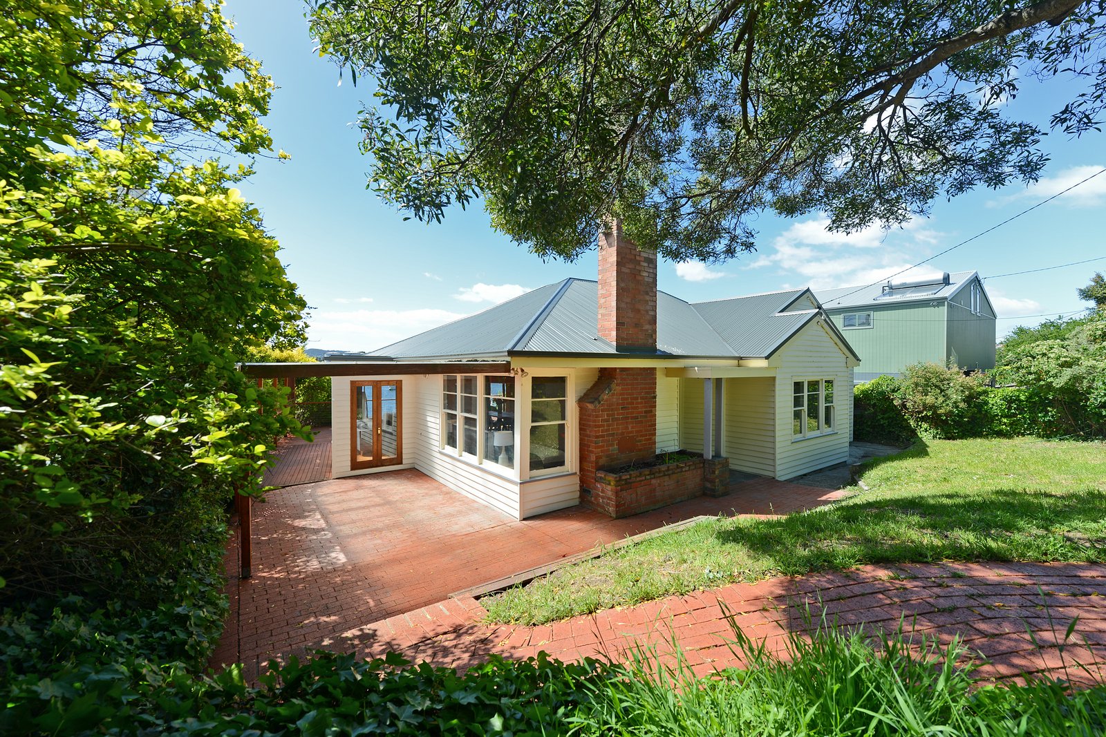 139 Risdon Road LUTANA 1