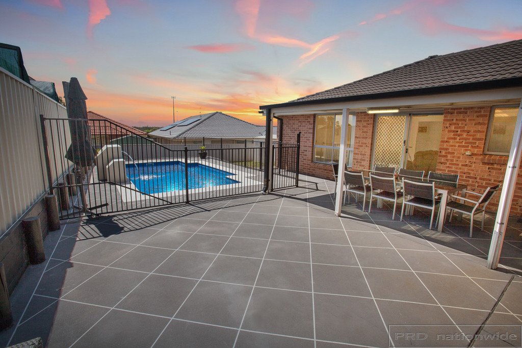 139 Somerset Drive THORNTON 6