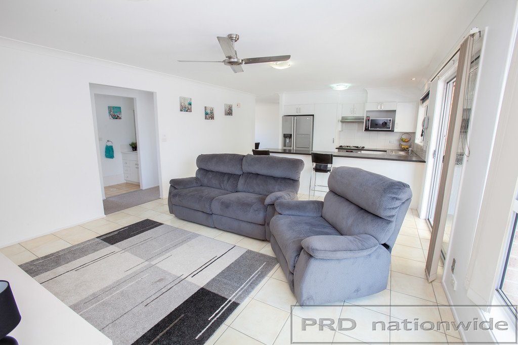 139 Somerset Drive THORNTON 16