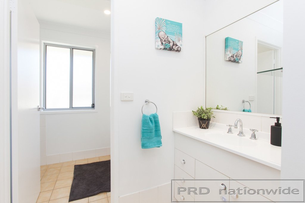 139 Somerset Drive THORNTON 20