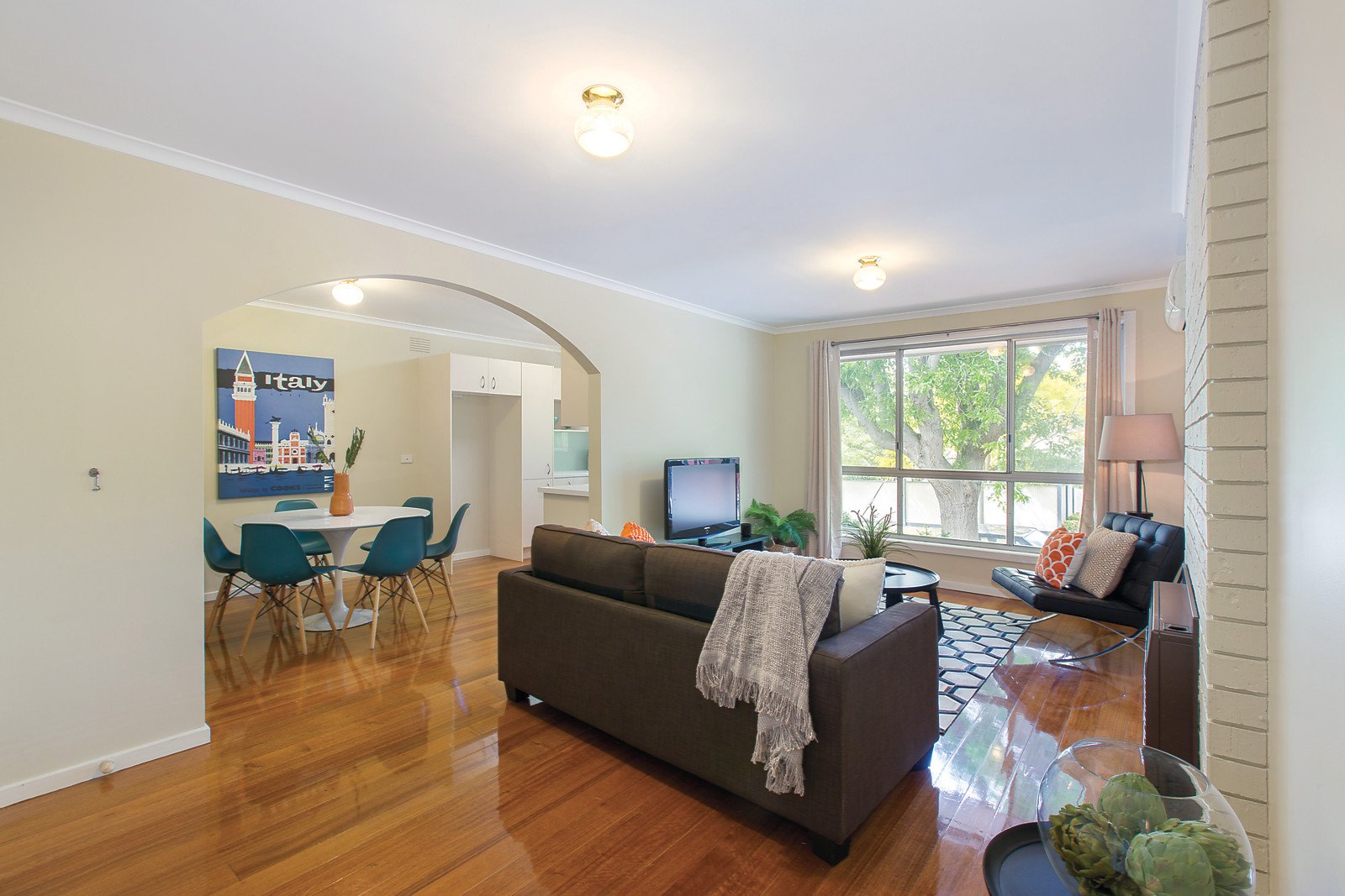 139 Windsor Crescent, Mont Albert, VIC