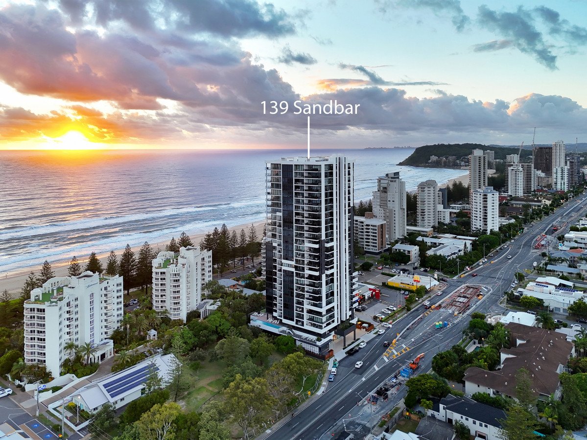 139/1969-1971 Gold Coast Highway Burleigh Heads 22