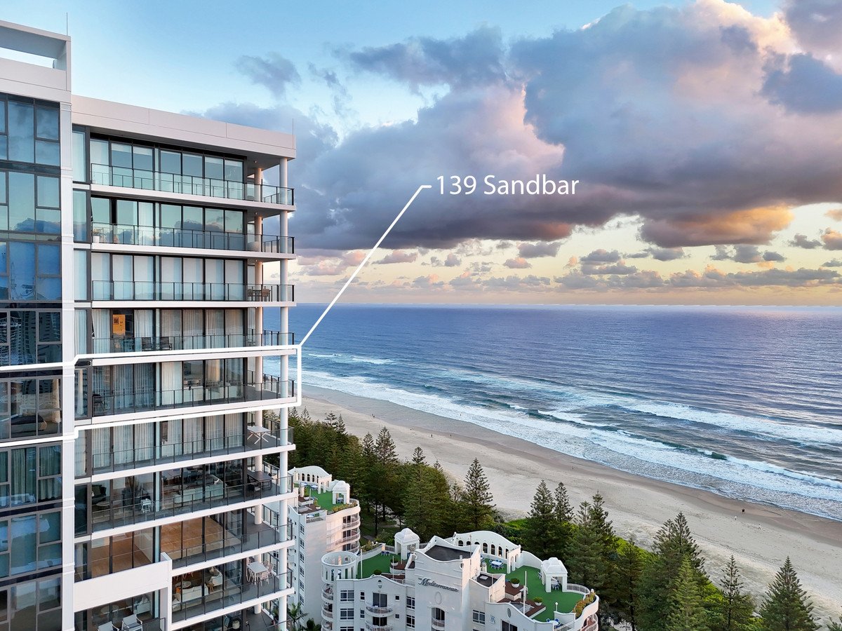 139/1969-1971 Gold Coast Highway Burleigh Heads 2