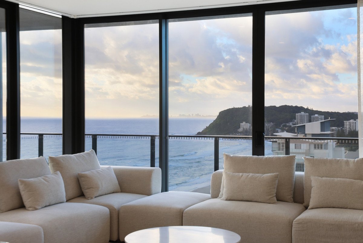 139/1969-1971 Gold Coast Highway Burleigh Heads 6