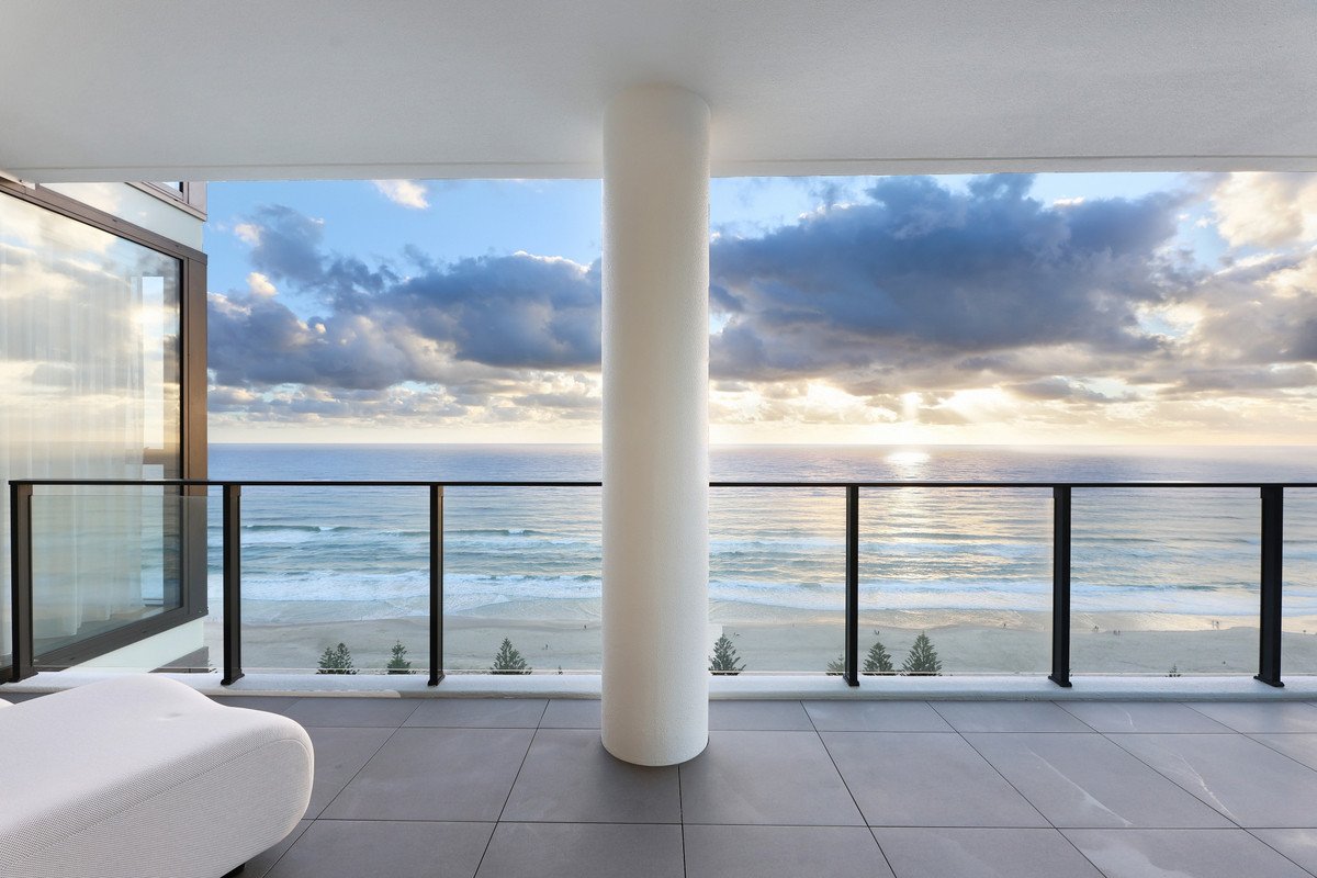 139/1969-1971 Gold Coast Highway Burleigh Heads 11