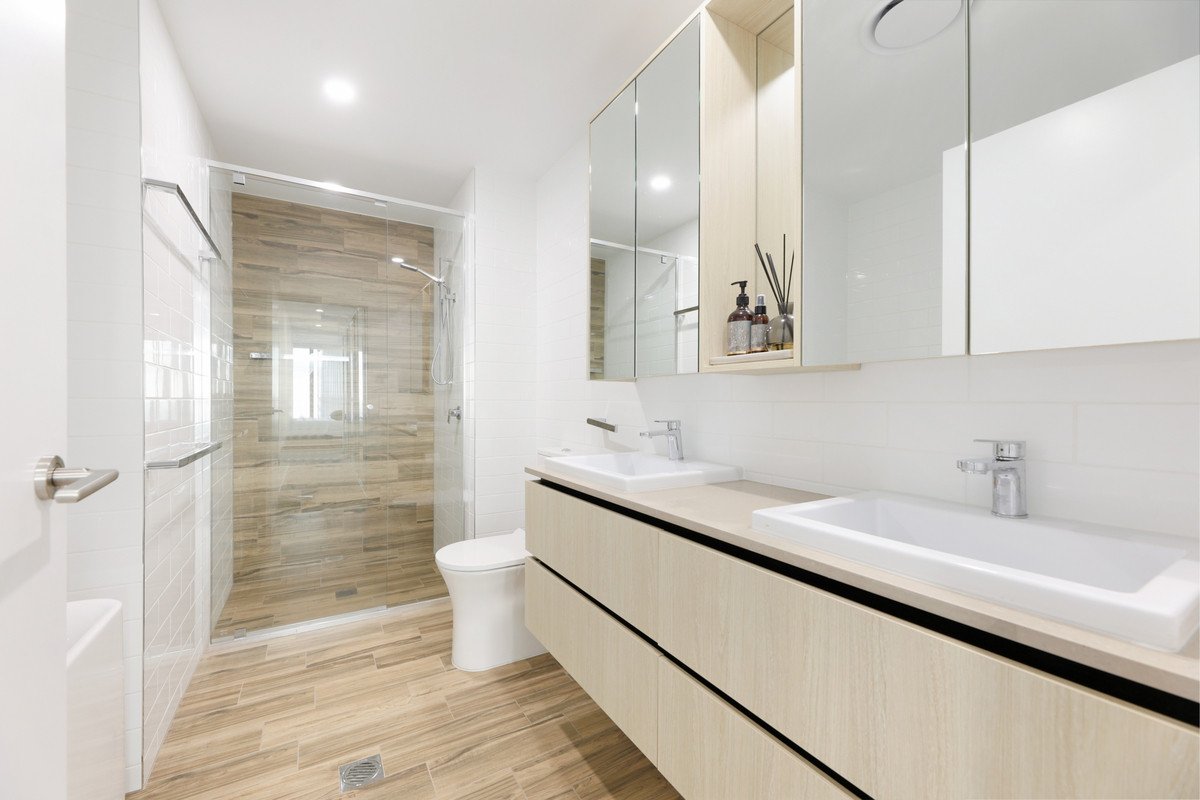 139/1969-1971 Gold Coast Highway Burleigh Heads 17