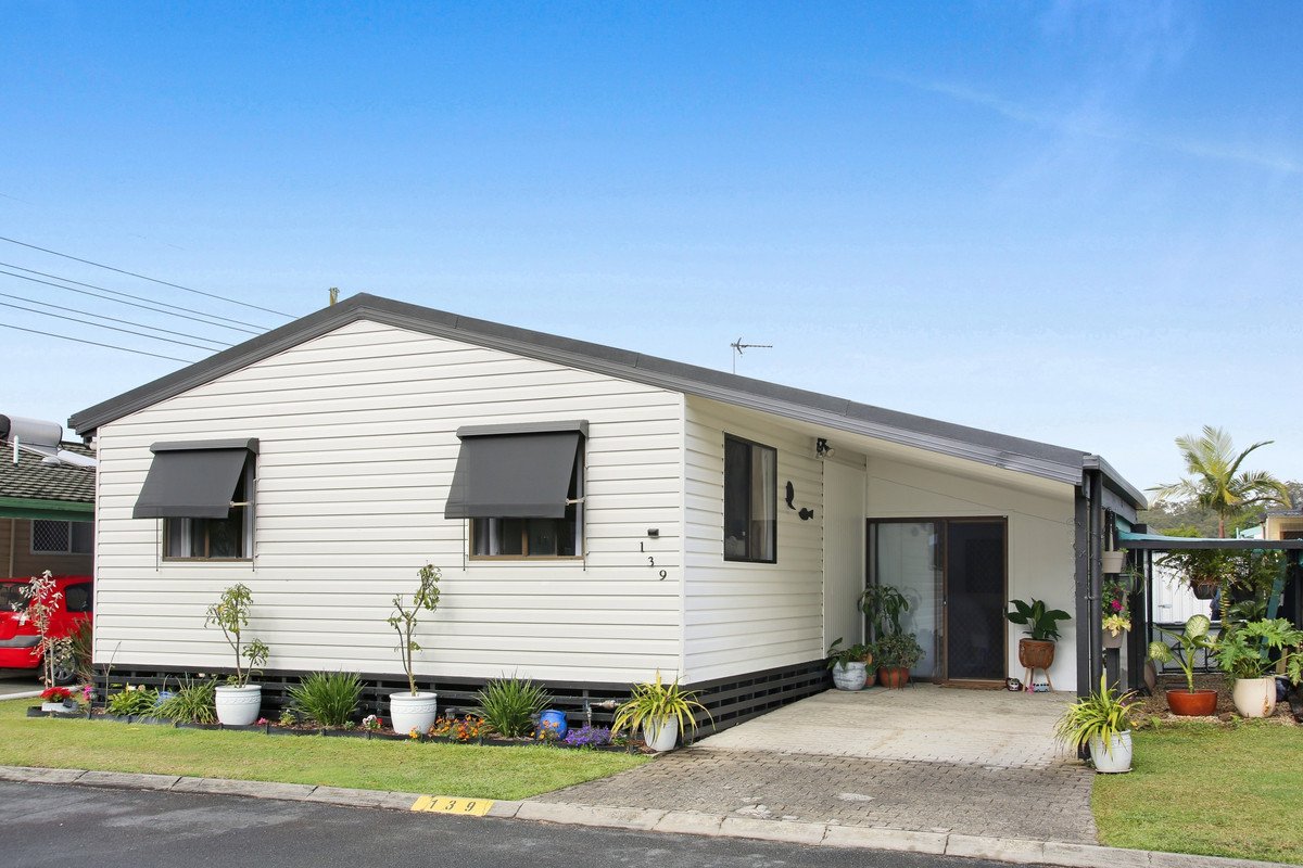 139/3 Township Drive Burleigh Heads 1