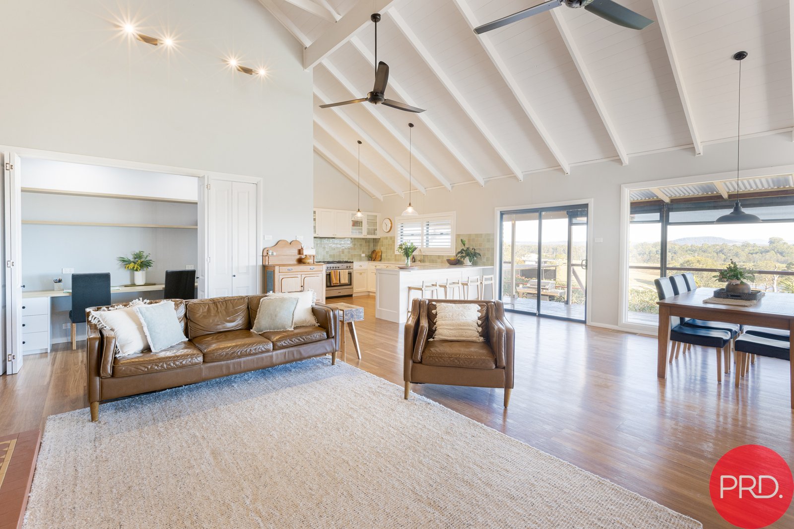 1395 George Booth Drive BUCHANAN 4