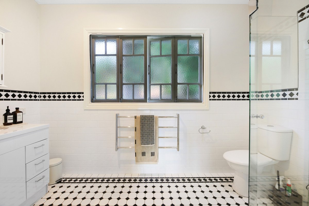 1395 Tallebudgera Creek Road Tallebudgera Valley 23