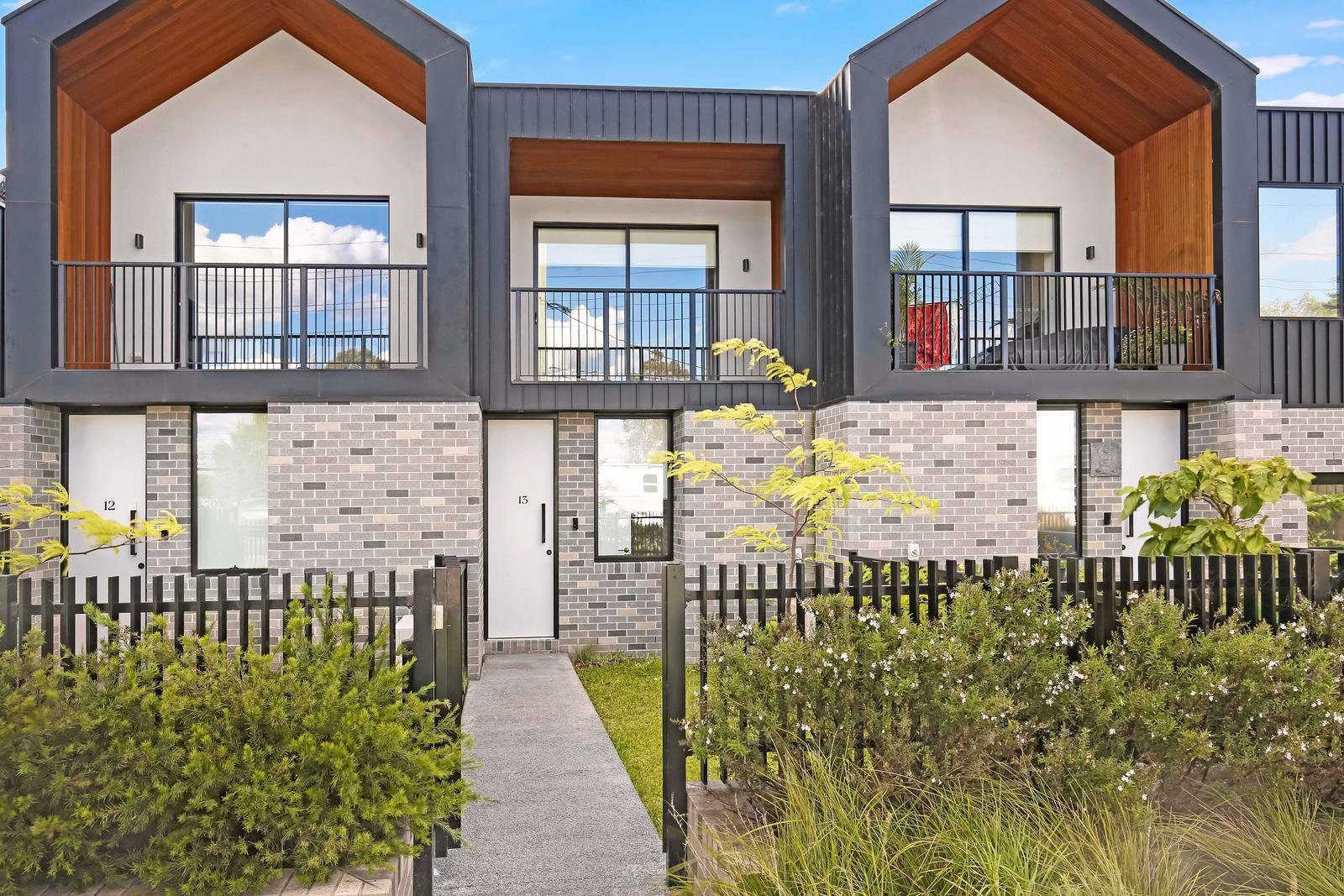 13/957-961 High Street, Reservoir VIC 3073