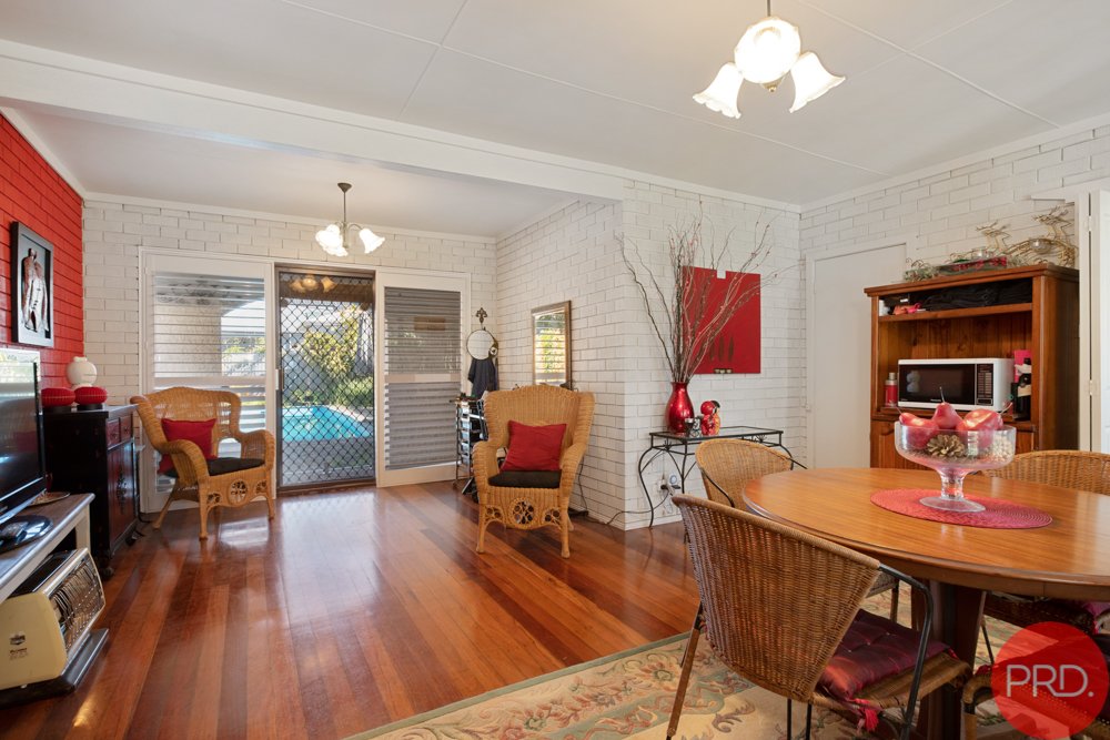 13A Allan Street LORN 7