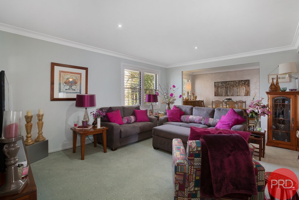 13A Allan Street LORN 16