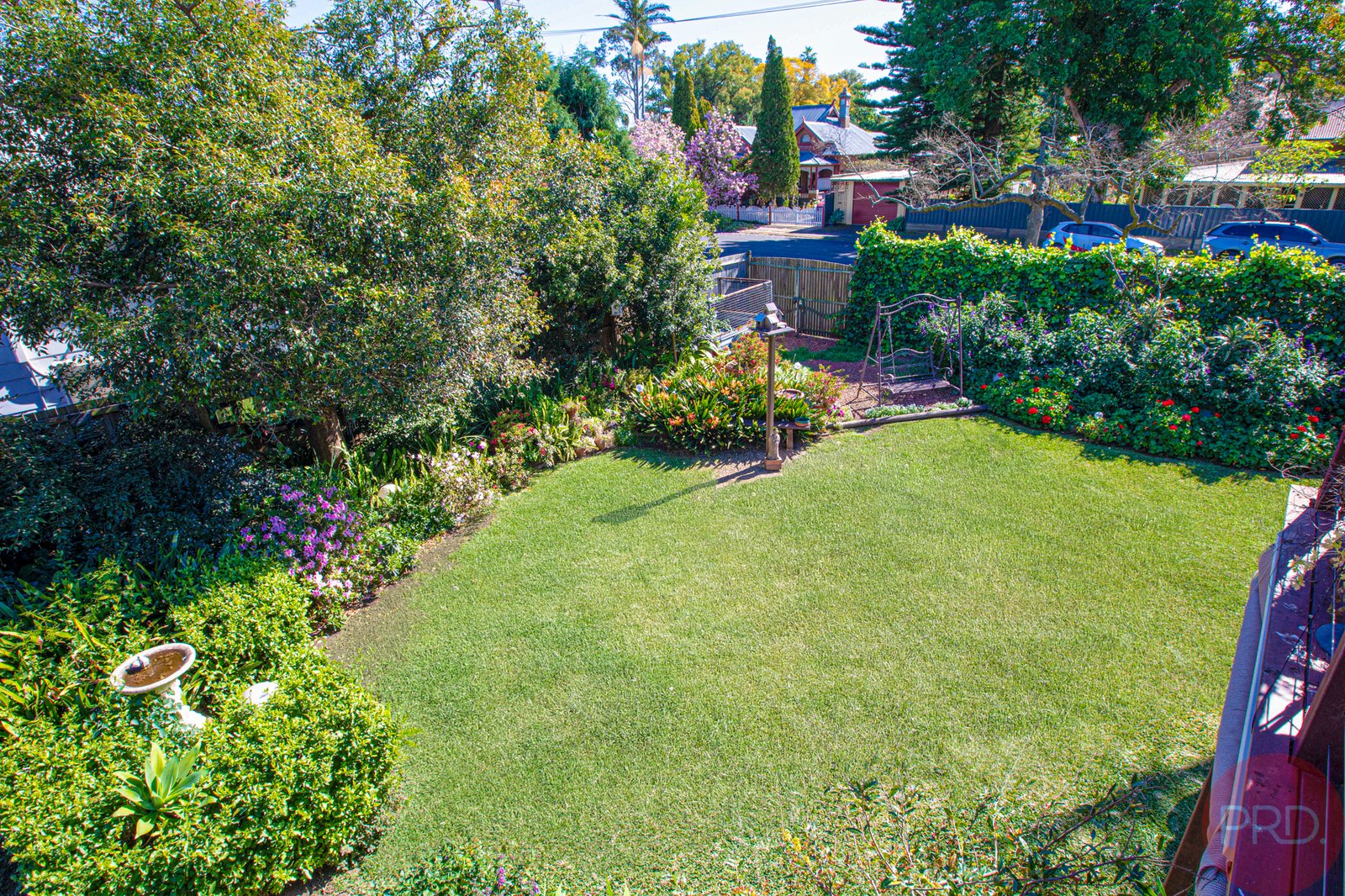 13A Allan Street LORN 28