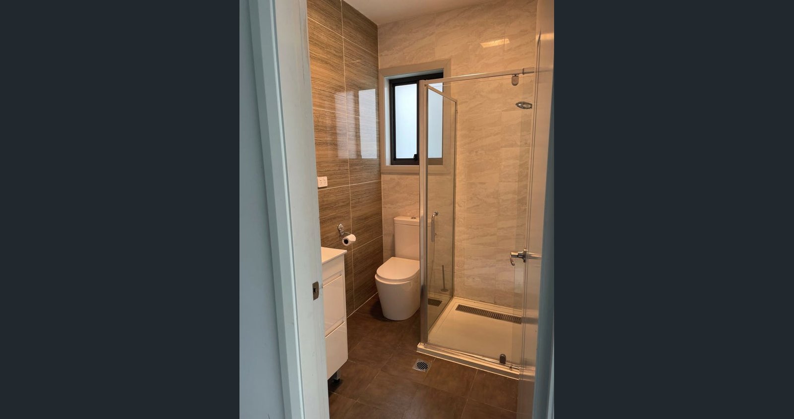 13A Almorah Street GLENFIELD 5