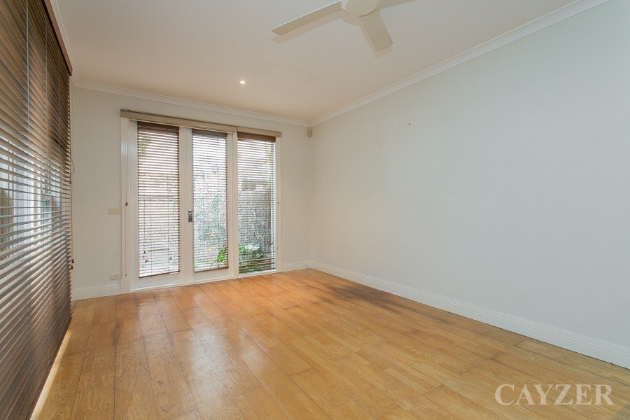 Gallery: 13a Broadway