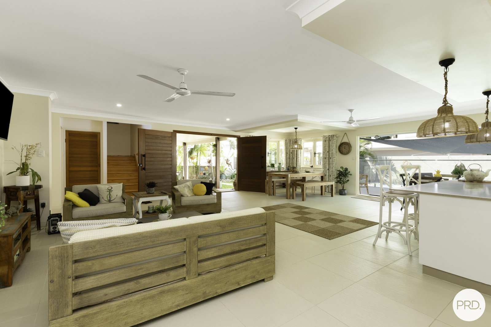 13A Bucasia Esplanade BUCASIA 27