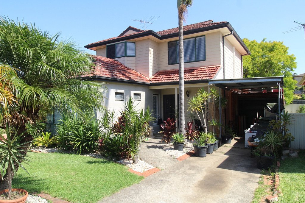 13a BUNGALOW Road ROSELANDS 1