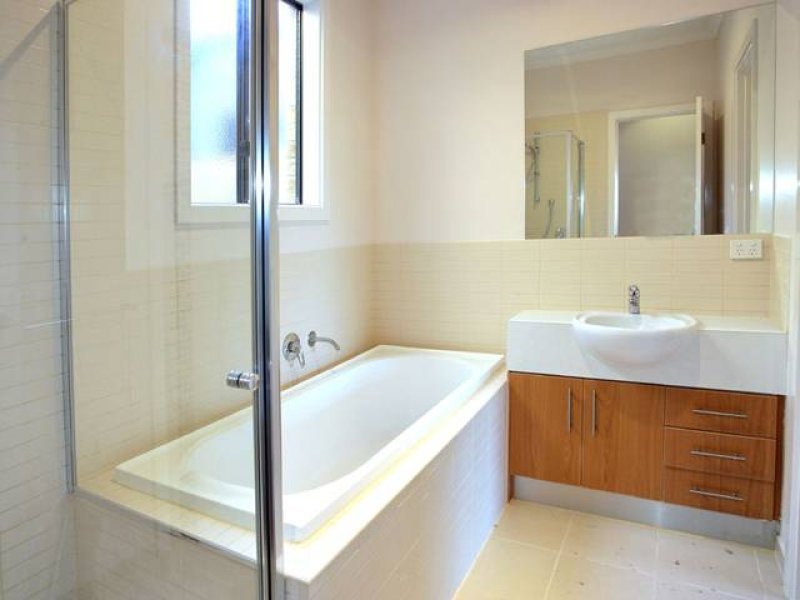 Gallery: 1/3A Indwe Street