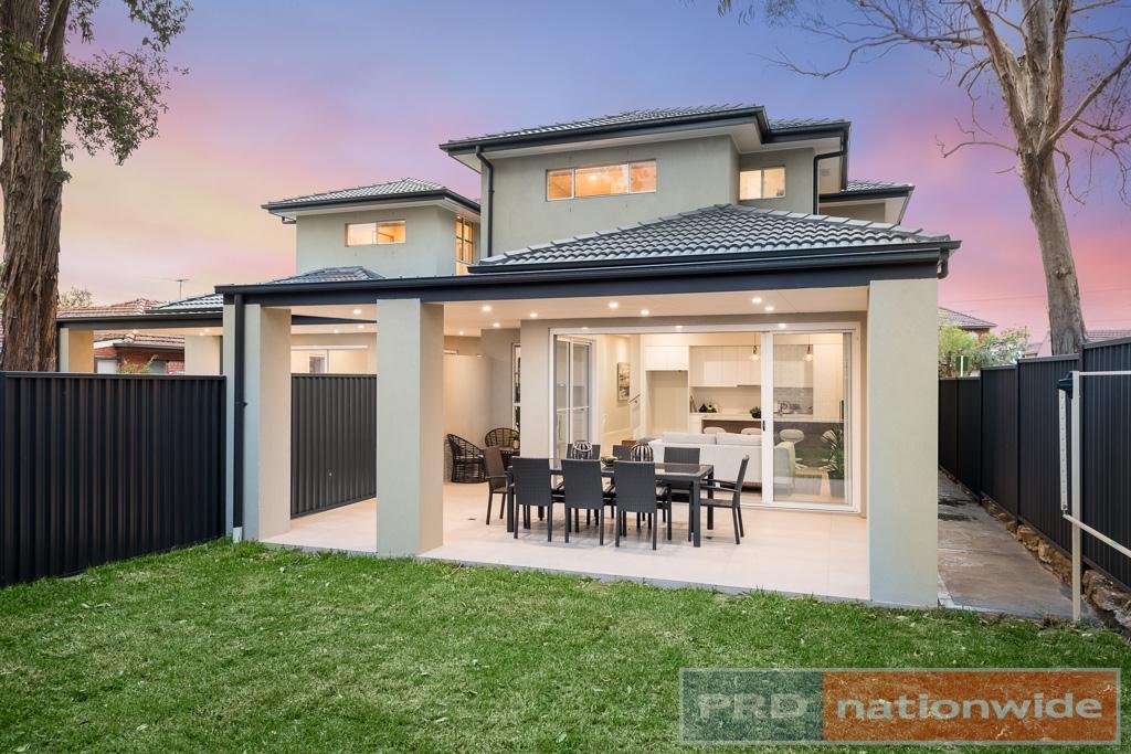 13a Kathleen Parade PICNIC POINT 2
