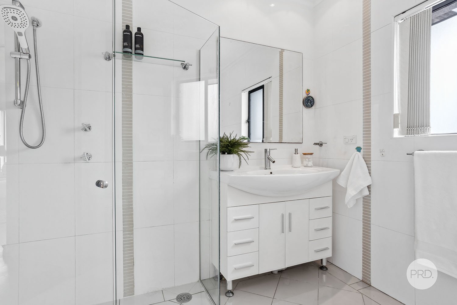 13A Neville Street OATLEY 18