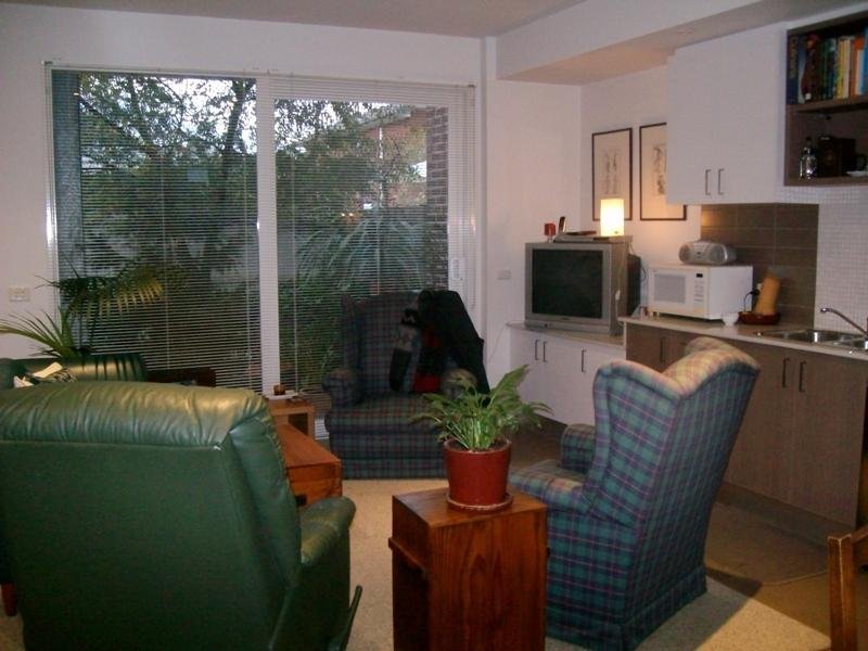 Gallery: 13A Rennie Street