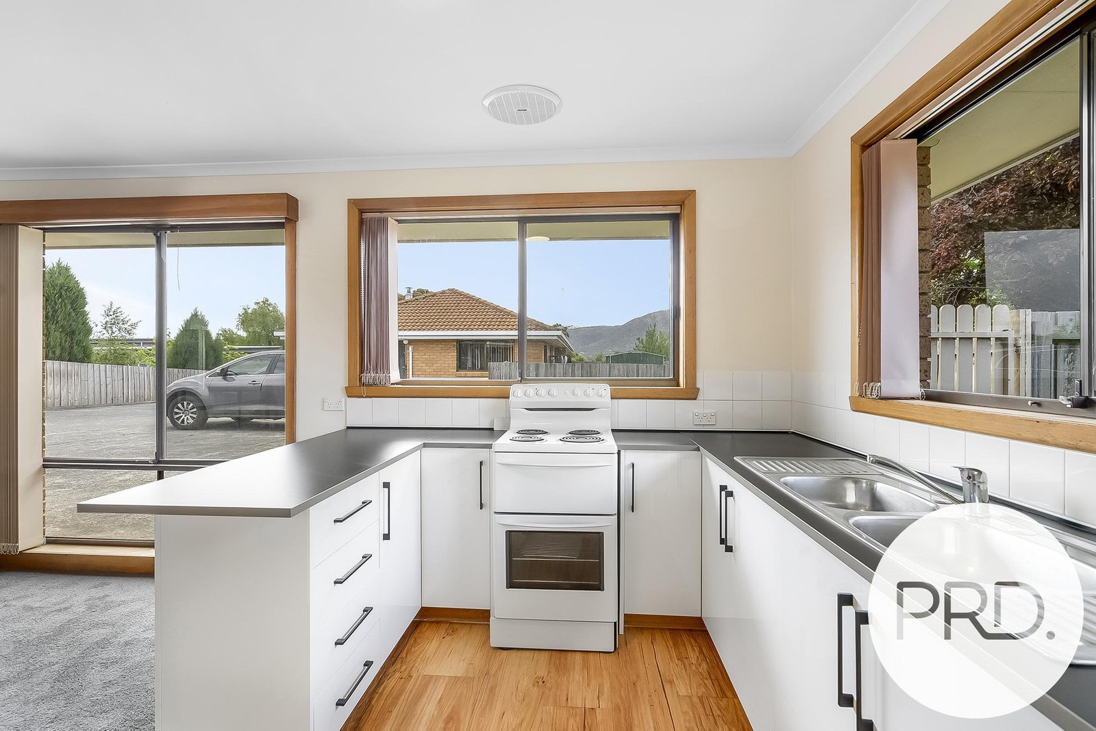 1/3A Shenstone Place MONTROSE 12