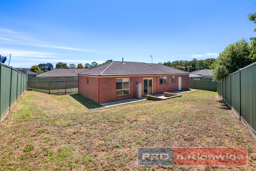 13B Clayton Park Drive CANADIAN 5